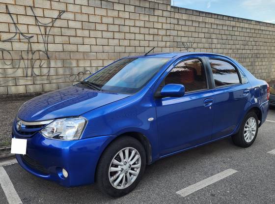 TOYOTA ETIOS 1.5 XLS SEDAN 16V FLEX 4P MANUAL TOYOTA ETIOS 1.5 XLS SEDAN 16V FLEX 4P MANUAL